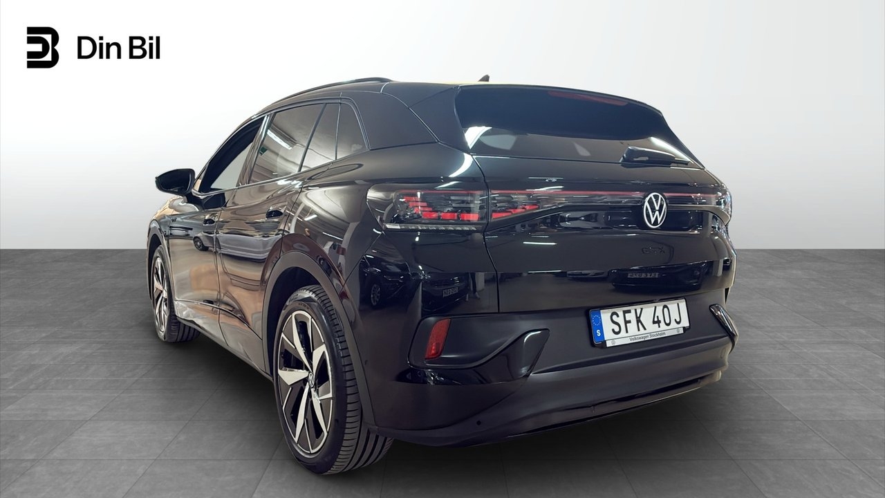 Volkswagen ID.4 GTX 2023, photo 3/10