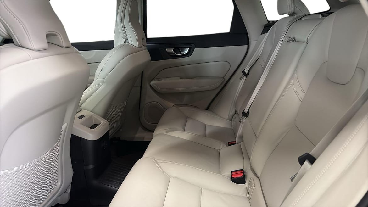Volvo XC60 T6 Plus Bright Nordic 2026, bild 7/10