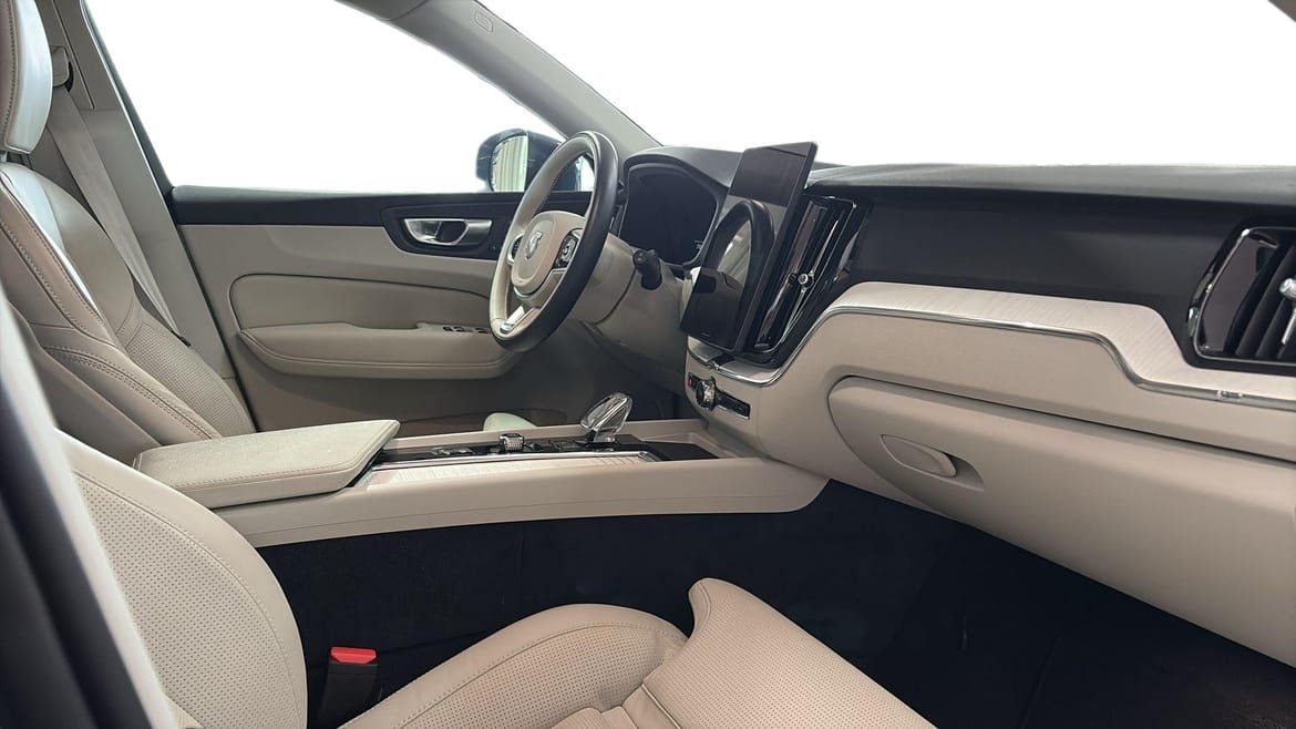 Volvo XC60 T6 Plus Bright Nordic 2026, bild 5/10