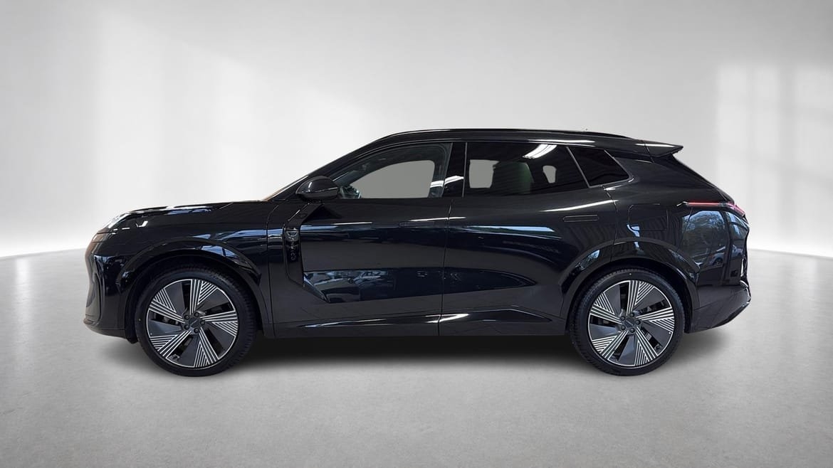 Lynk & Co 08 1.5TD PHEV More 2025, bild 3/10