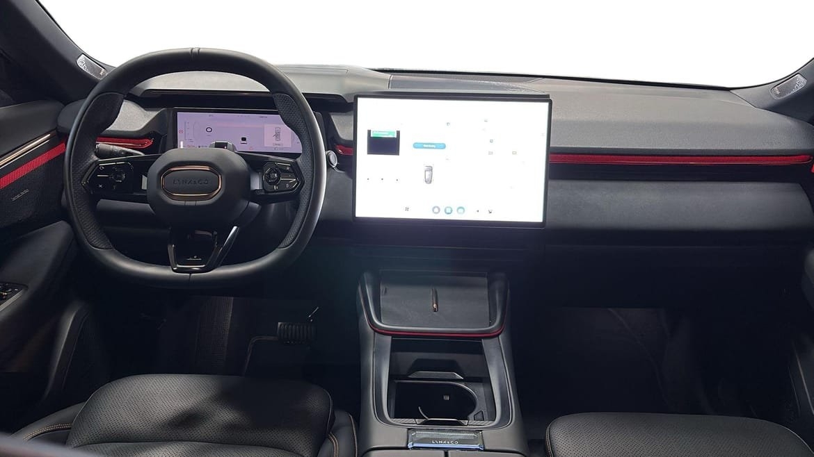 Lynk & Co 08 1.5TD PHEV More 2025, bild 5/10