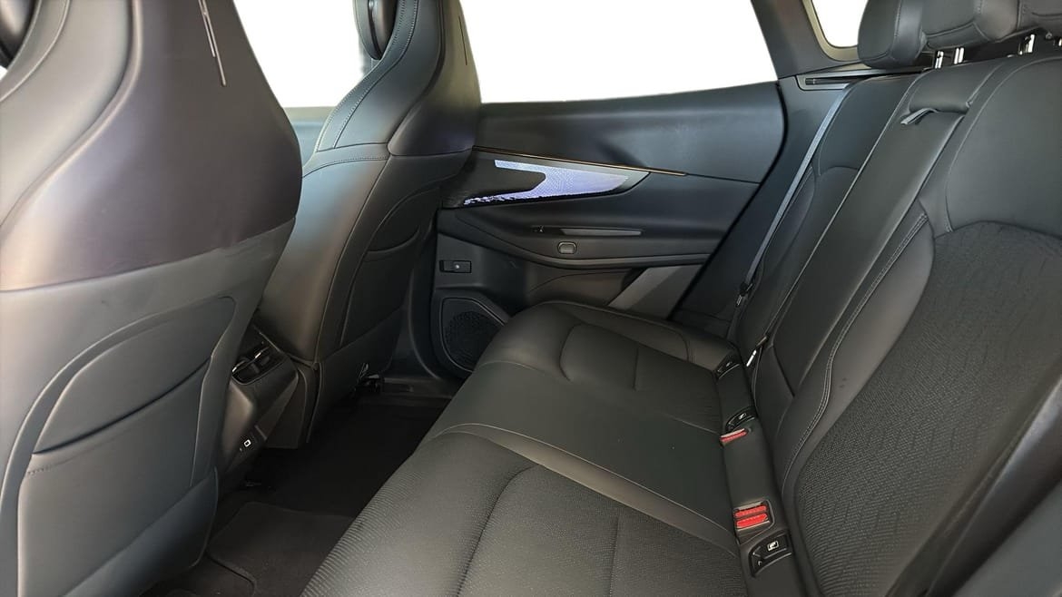 Lynk & Co 08 1.5TD PHEV Core 2025, bild 6/10