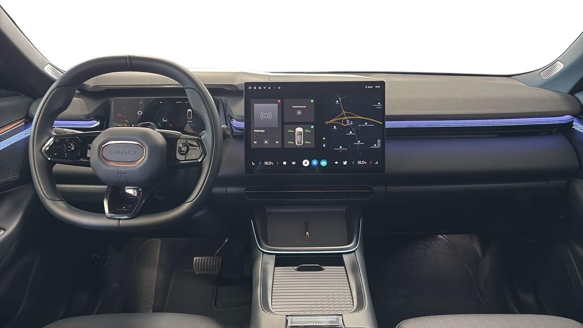 Lynk & Co 08 1.5TD PHEV Core 2025, bild 5/10