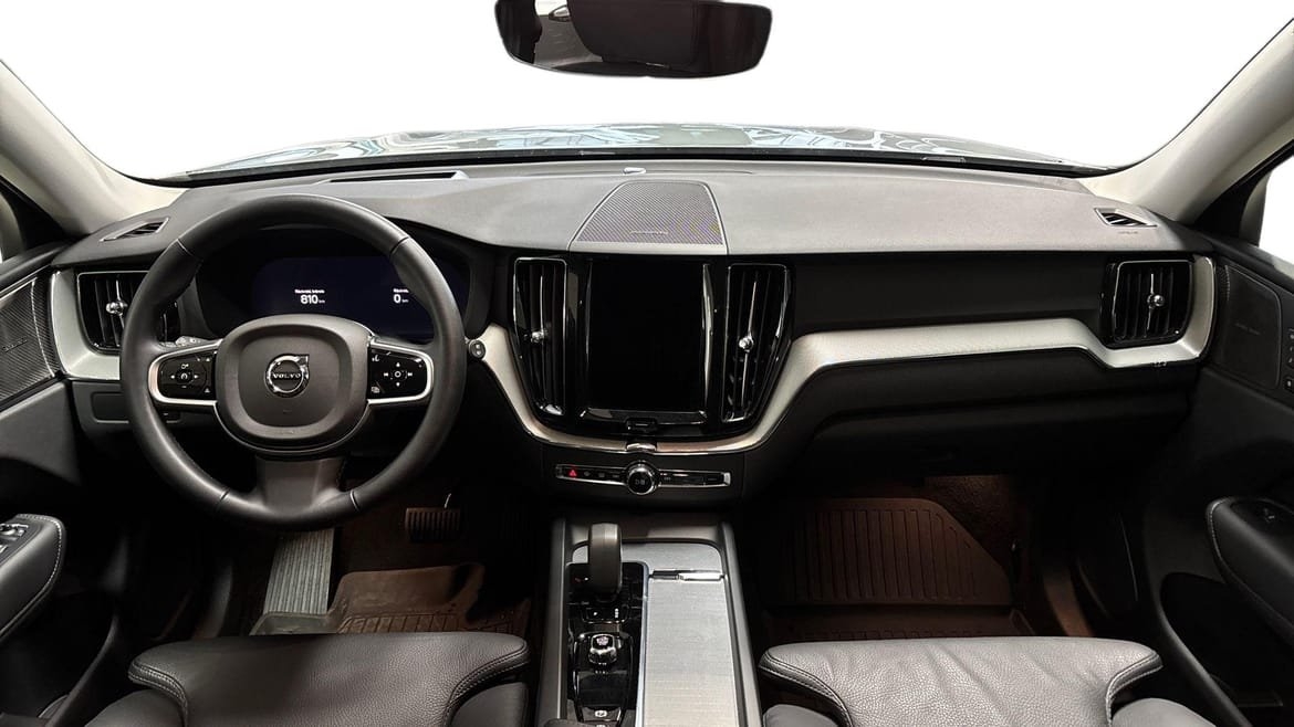 Volvo XC60 T6 Plus Dark Nordic 2025, bild 6/10