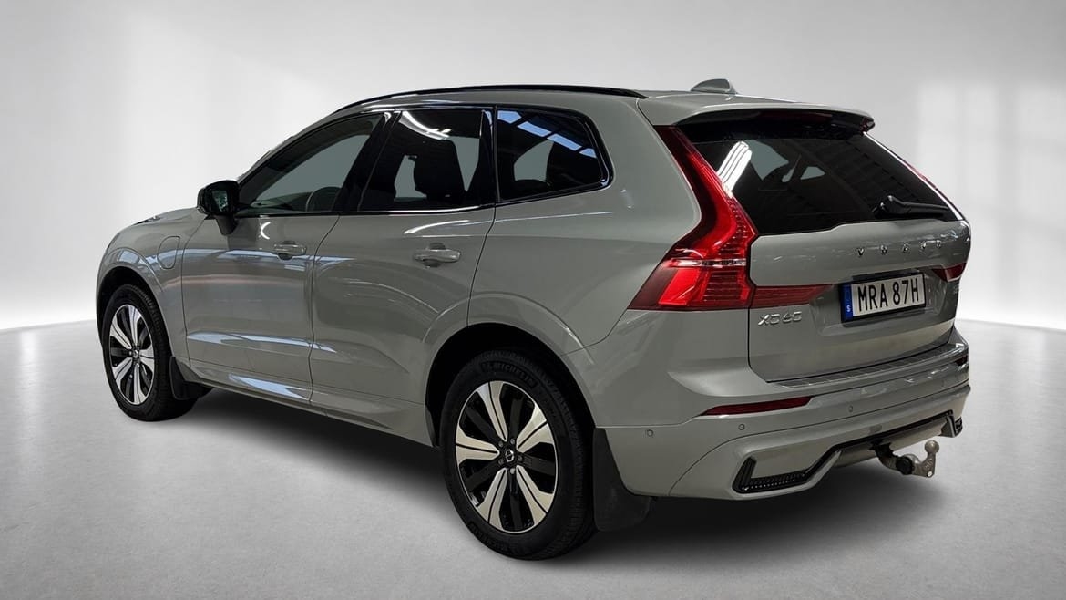 Volvo XC60 T6 Plus Dark Nordic 2025, bild 2/10