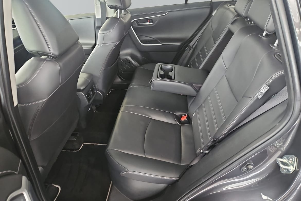 Toyota RAV4 2.5 Hybrid Executive 2024, bild 7/10