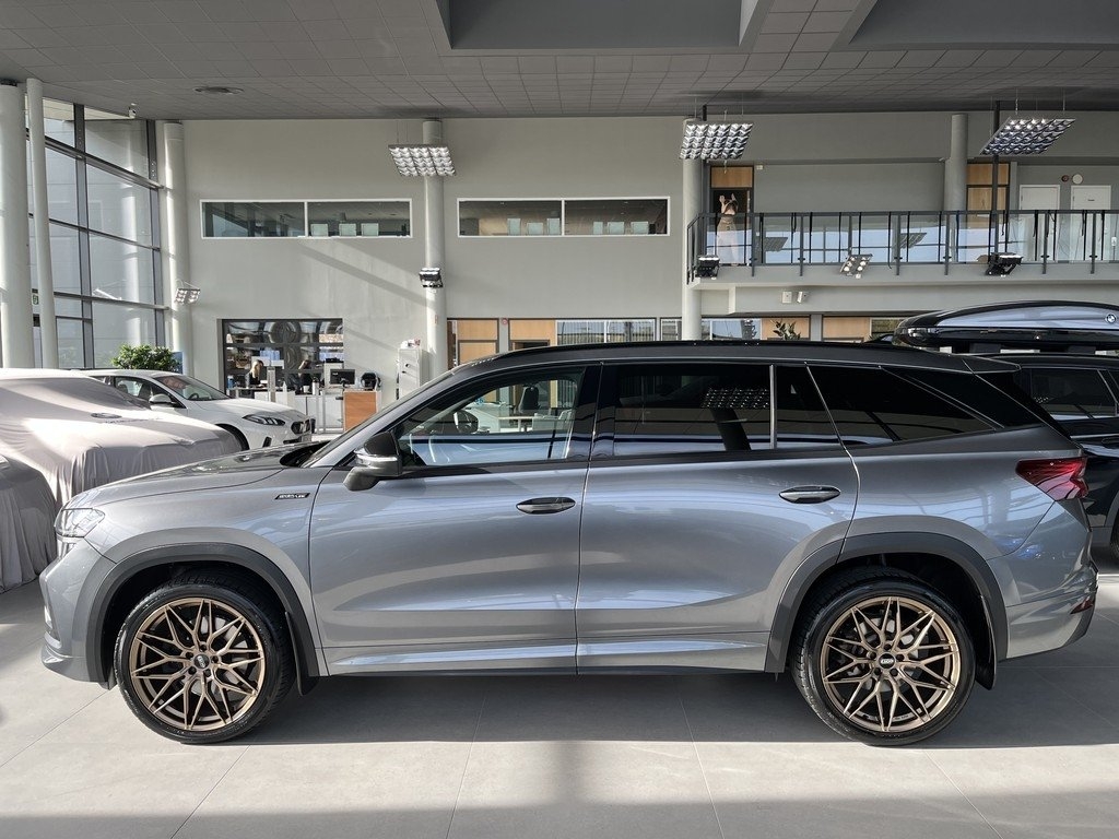 Skoda Kodiaq 2.0 TDI Sportline 2025, bild 3/10