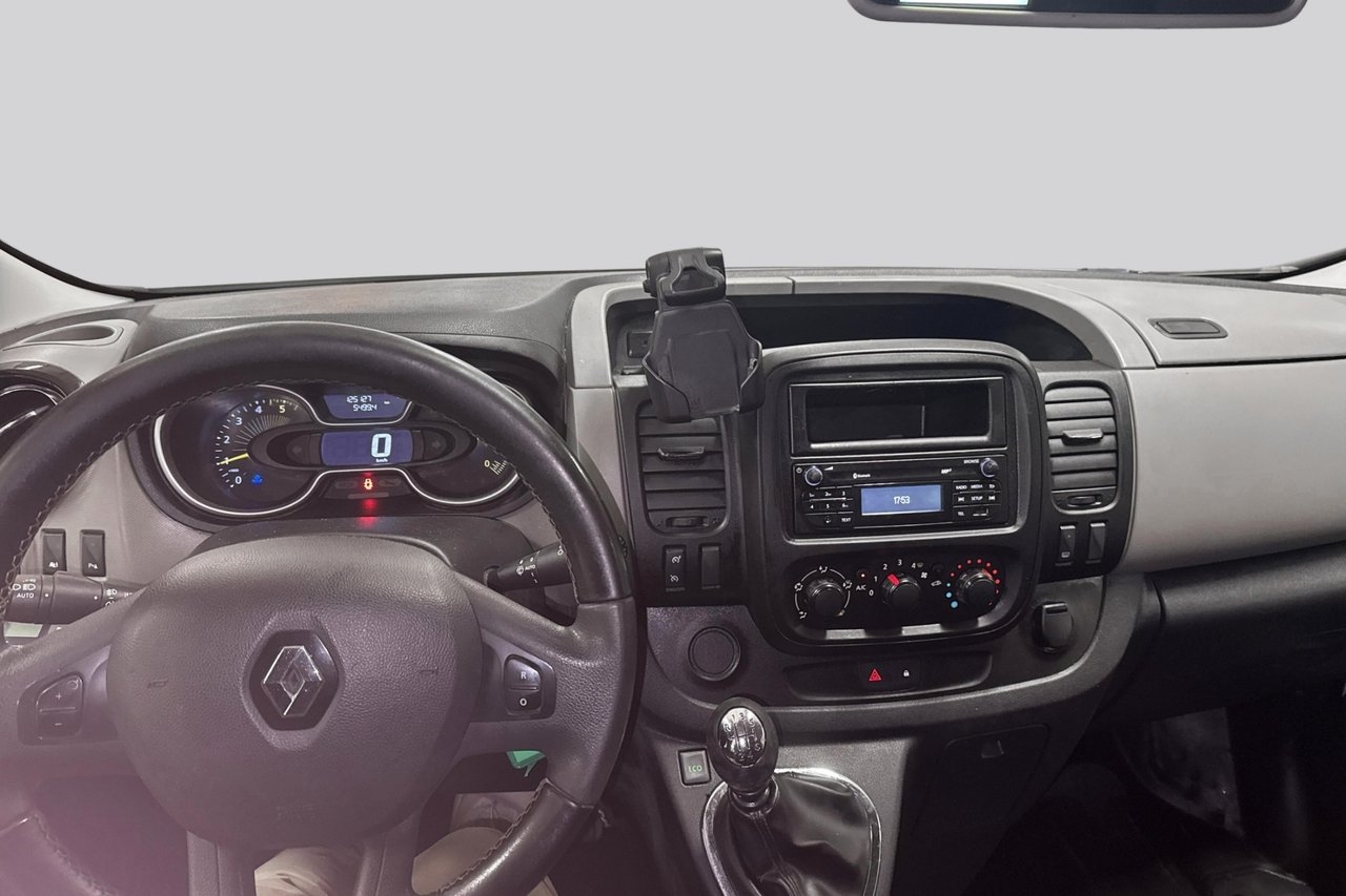Renault Trafic 2016, photo 7/10