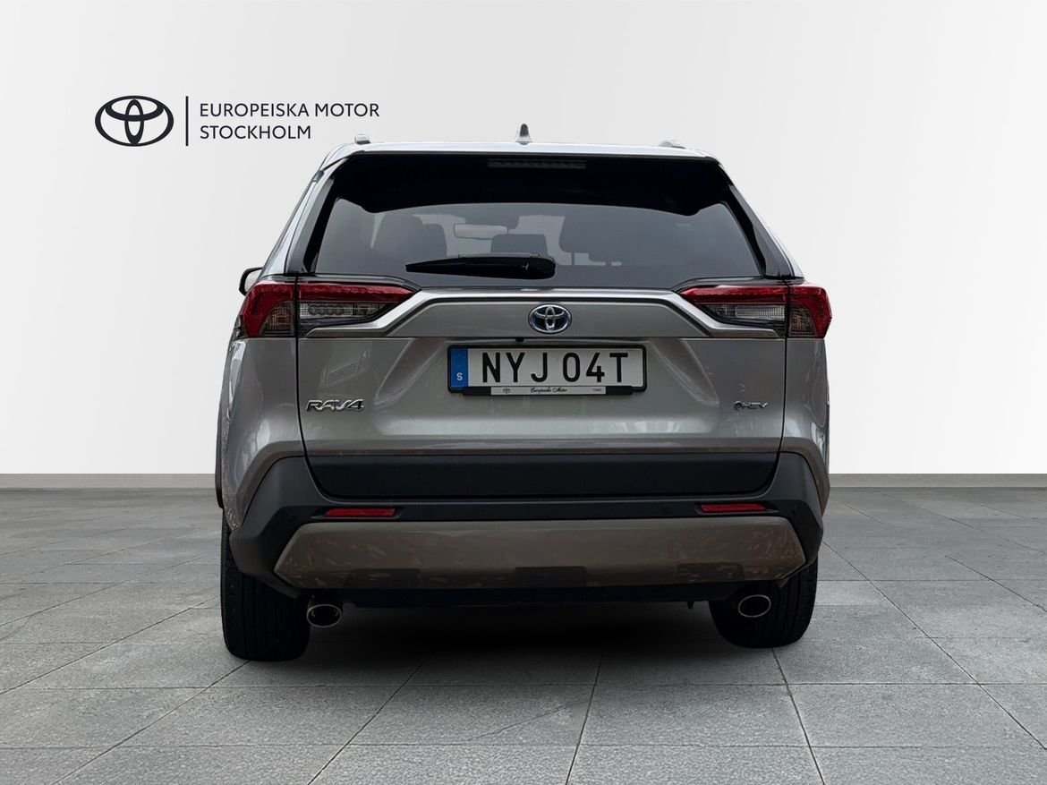 Toyota RAV4 2.5 Hybrid Executive 2025, bild 4/10