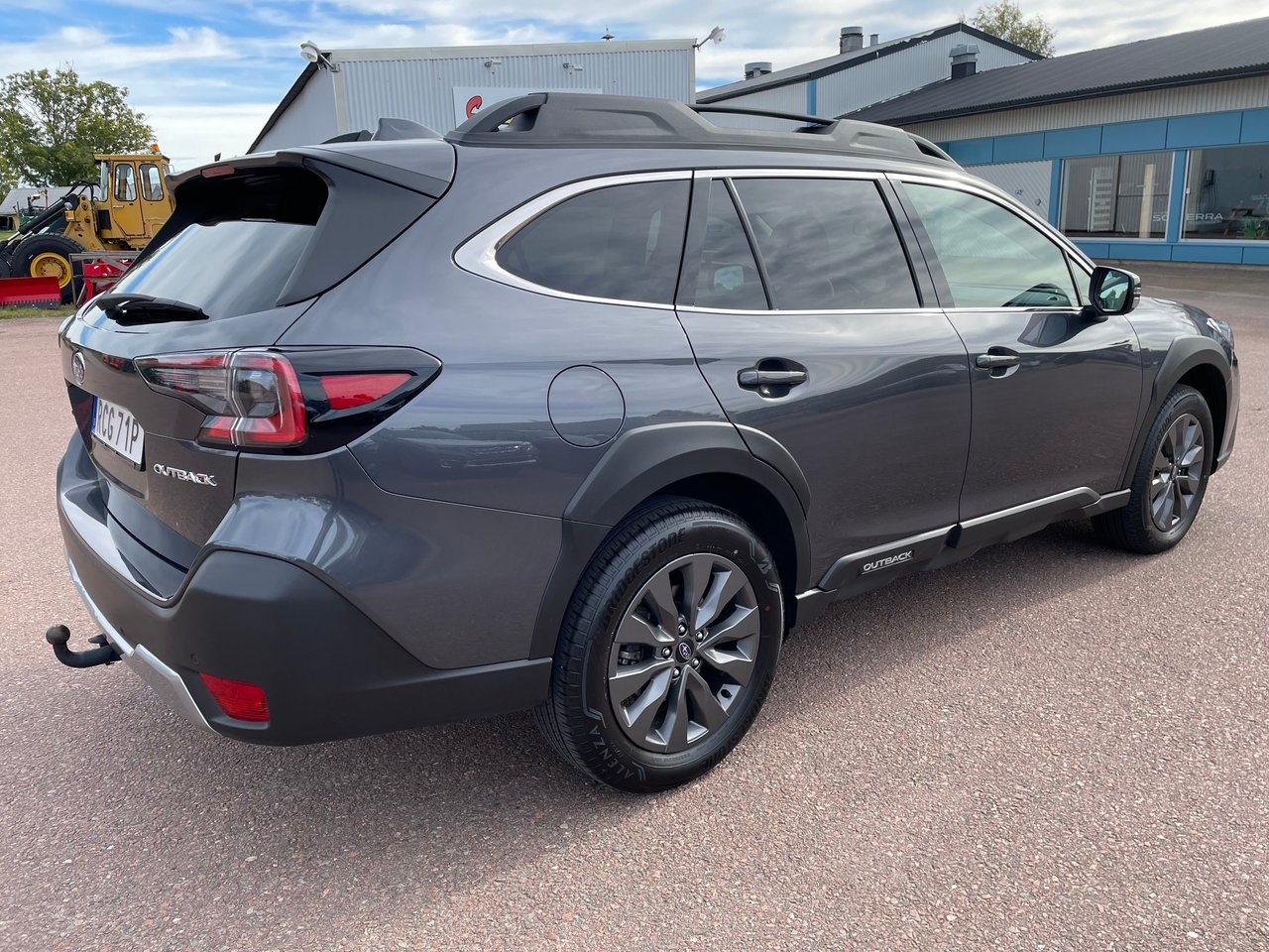 Subaru Outback 2.5i 2025, bild 3/5