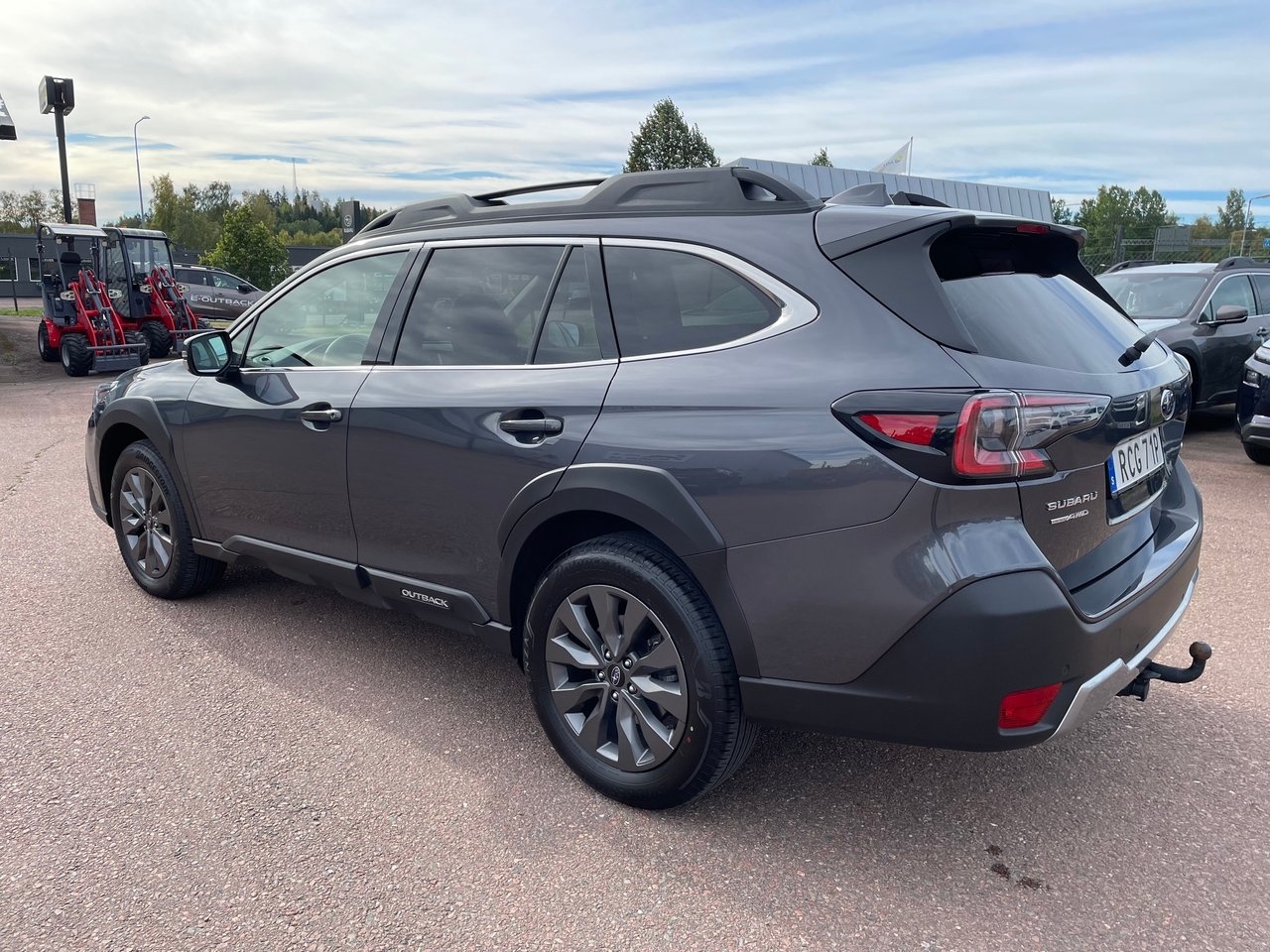 Subaru Outback 2.5i 2025, bild 2/5