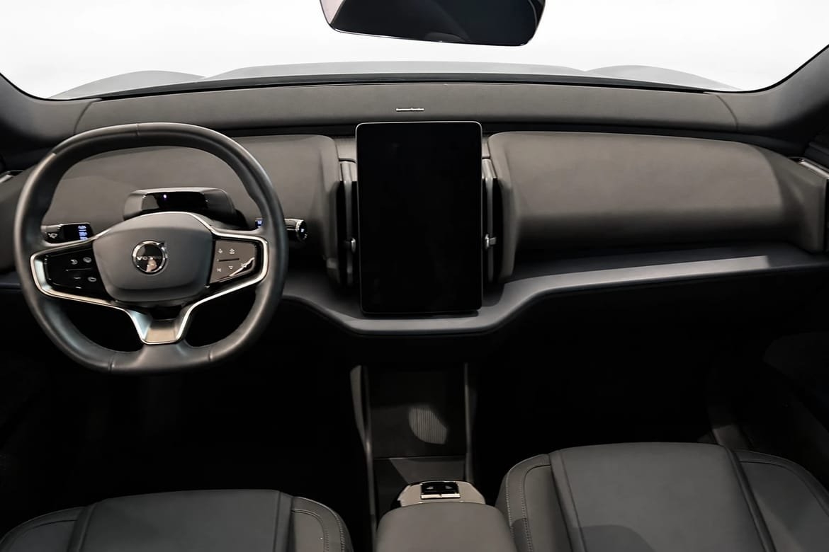 Volvo EX30 Performance Plus 2024, bild 6/10