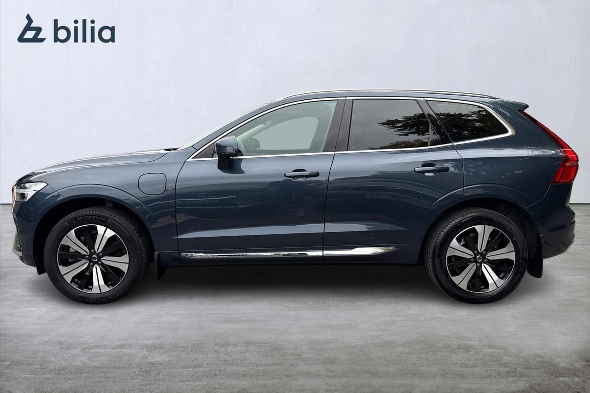 Volvo XC60 T6 Core Special Edition 2025, bild 3/10