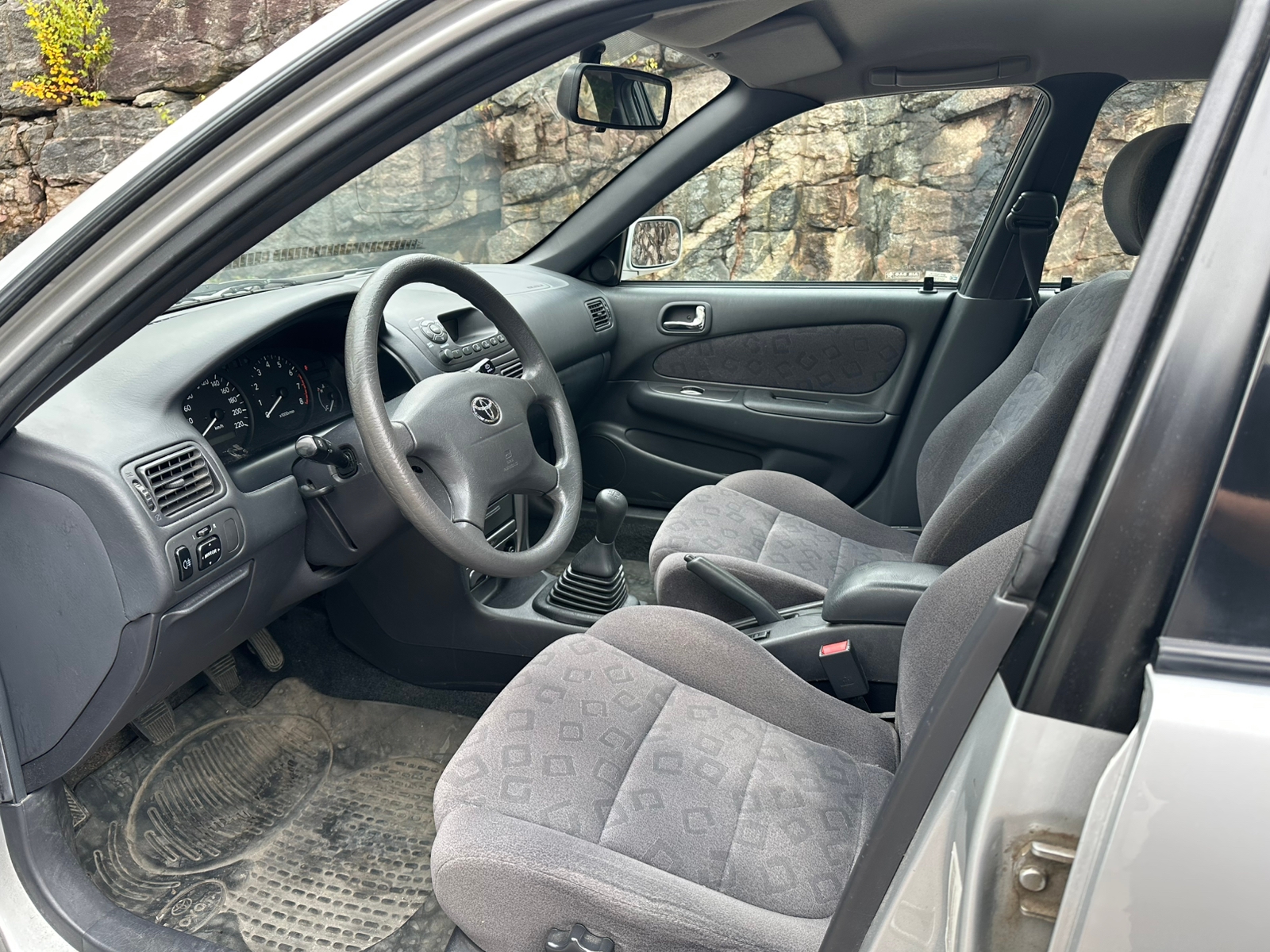 Toyota Corolla 2001, kuva 9/10