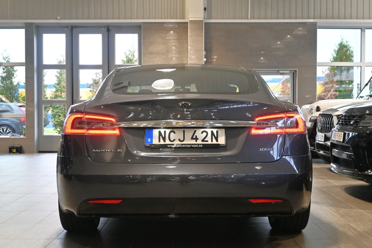 Tesla Model S Standard Range 2019, bild 4/10