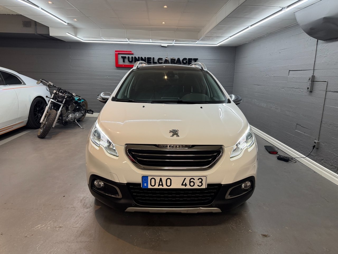 Peugeot 2008 120 VTi 2013, photo 2/10