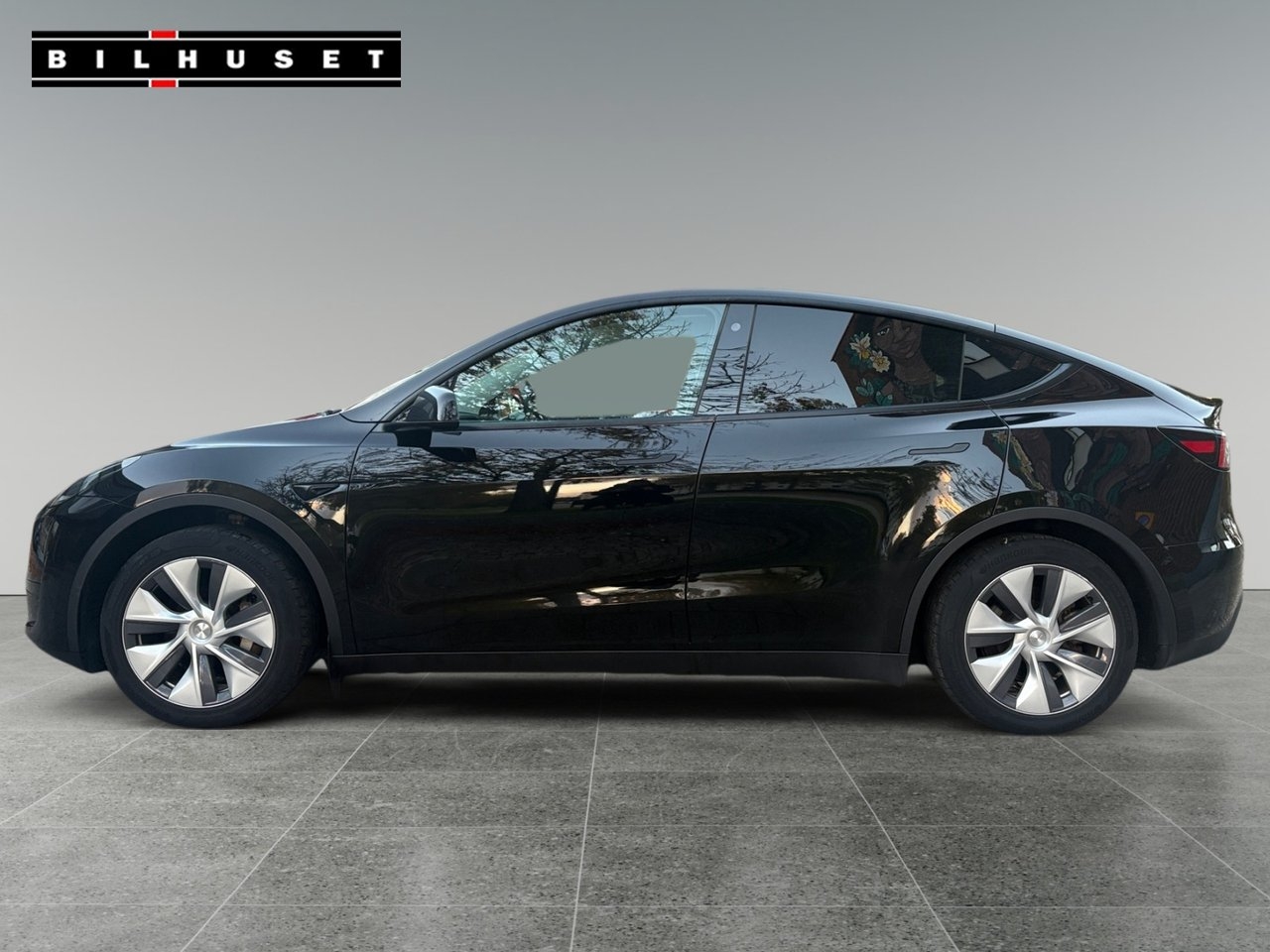Tesla Model Y 2024, bild 3/10