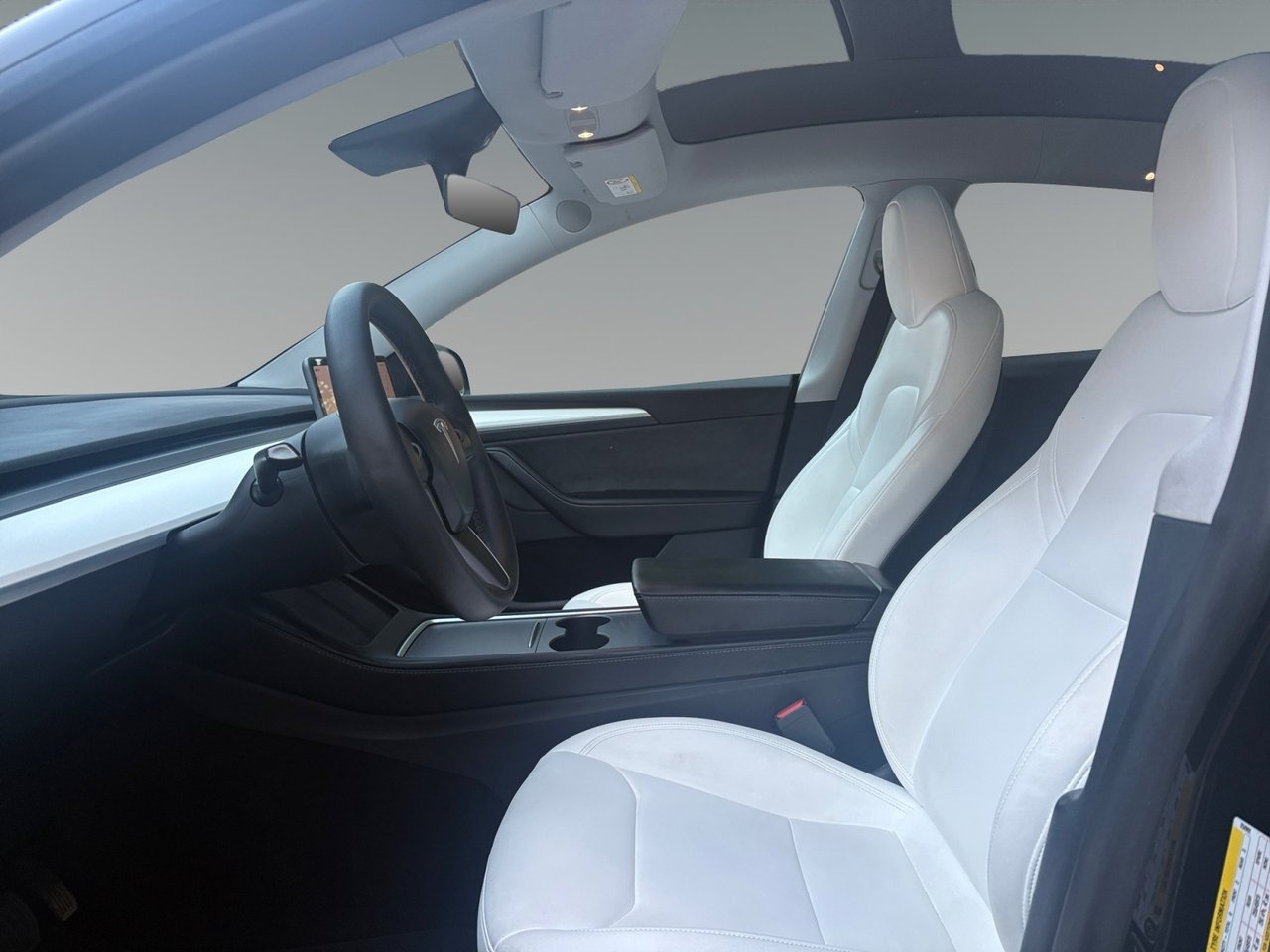 Tesla Model Y 2024, bild 7/10