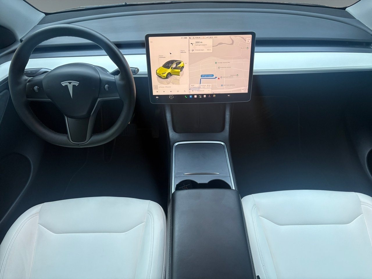 Tesla Model Y 2024, bild 2/10