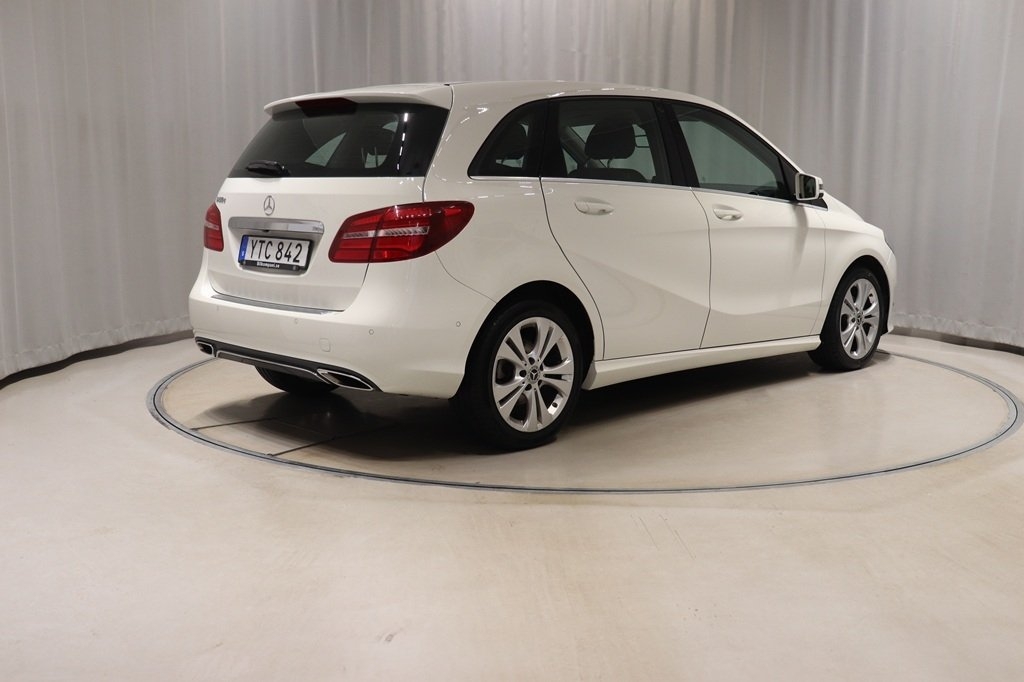 Mercedes-Benz B 2018, photo 4/10