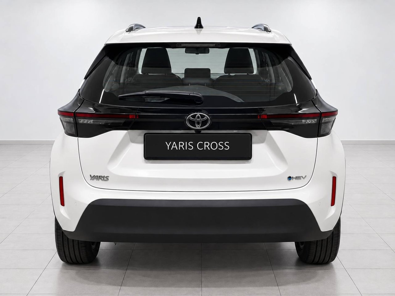 Toyota Yaris Cross 1.5 Hybrid 130 2026, bild 3/4