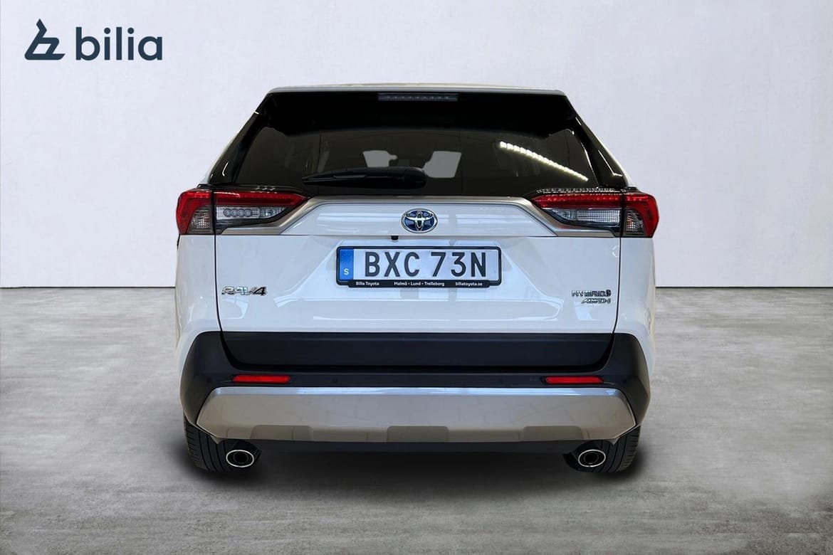 Toyota RAV4 2.5 Hybrid Executive 2022, photo 4/10