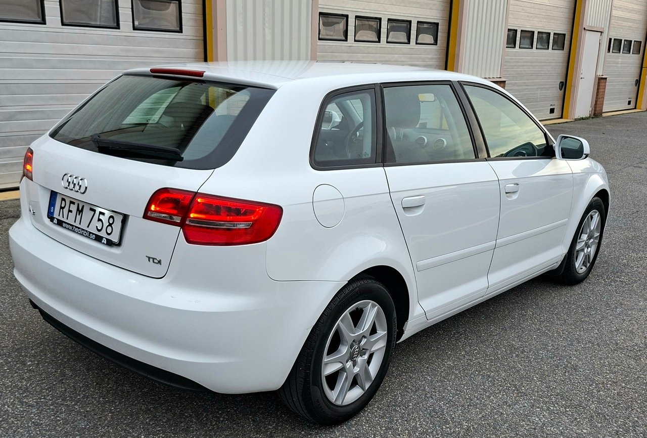 Audi A3 2.0 TDI 2011, bild 6/10