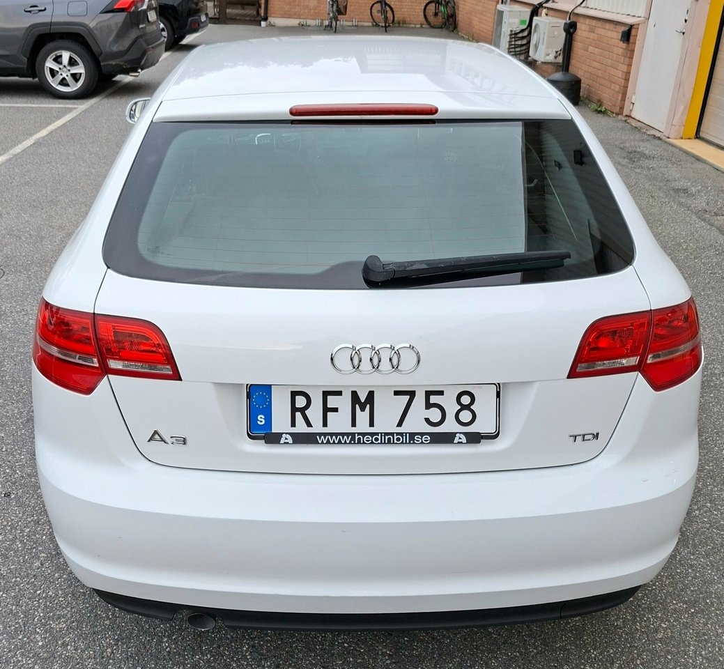 Audi A3 2.0 TDI 2011, bild 7/10