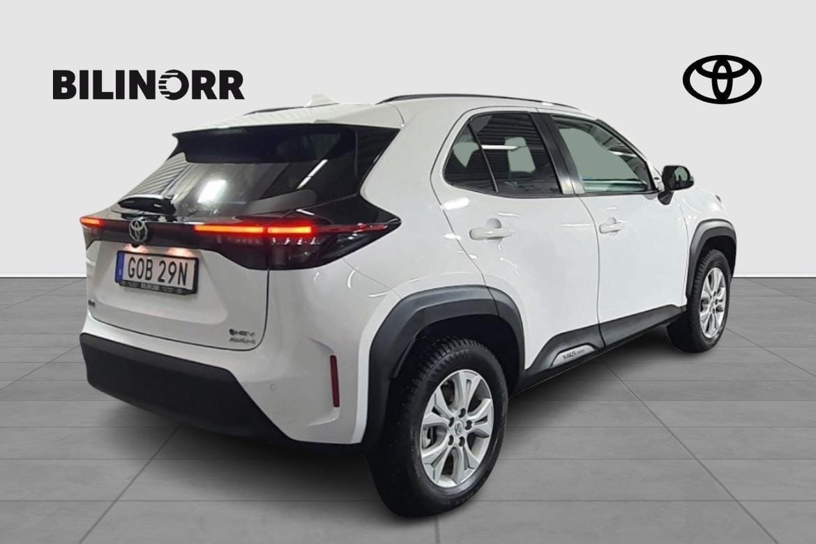 Toyota Yaris Cross Active Plus 2025, bild 6/10