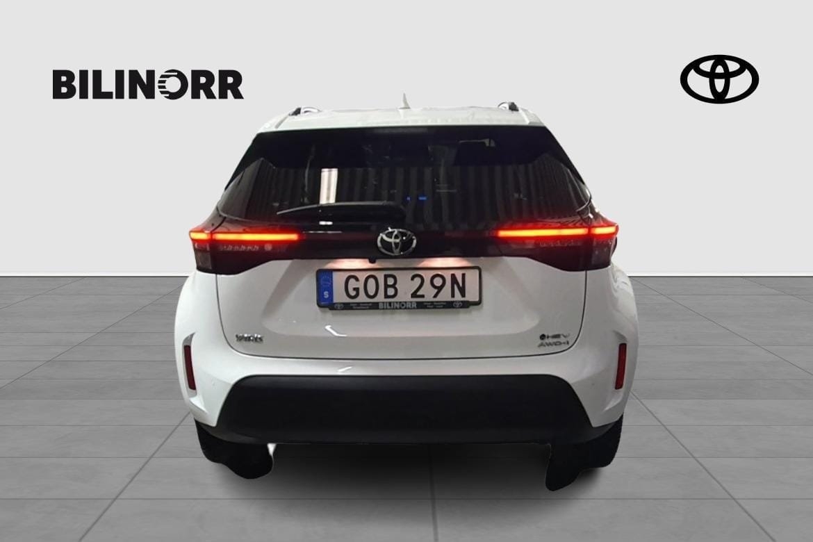 Toyota Yaris Cross Active Plus 2025, bild 4/10