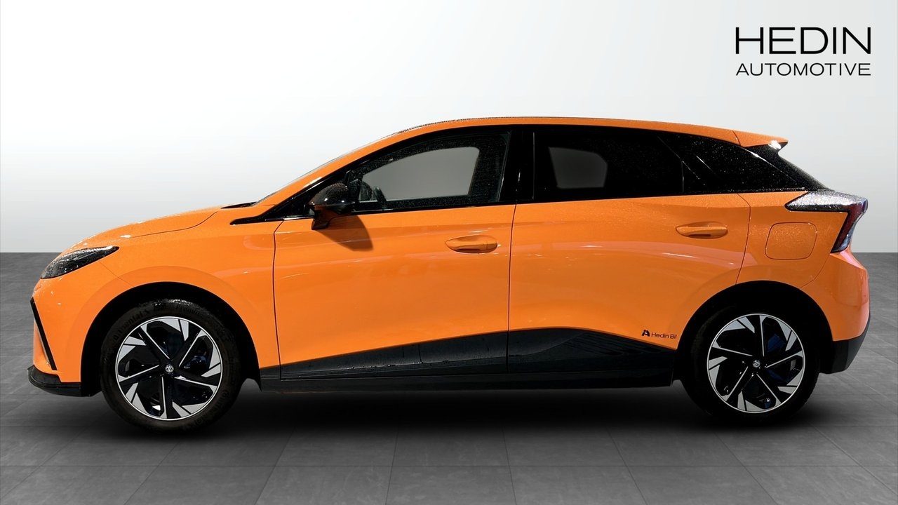 MG MG4 Electric Luxury 2023, bild 6/10