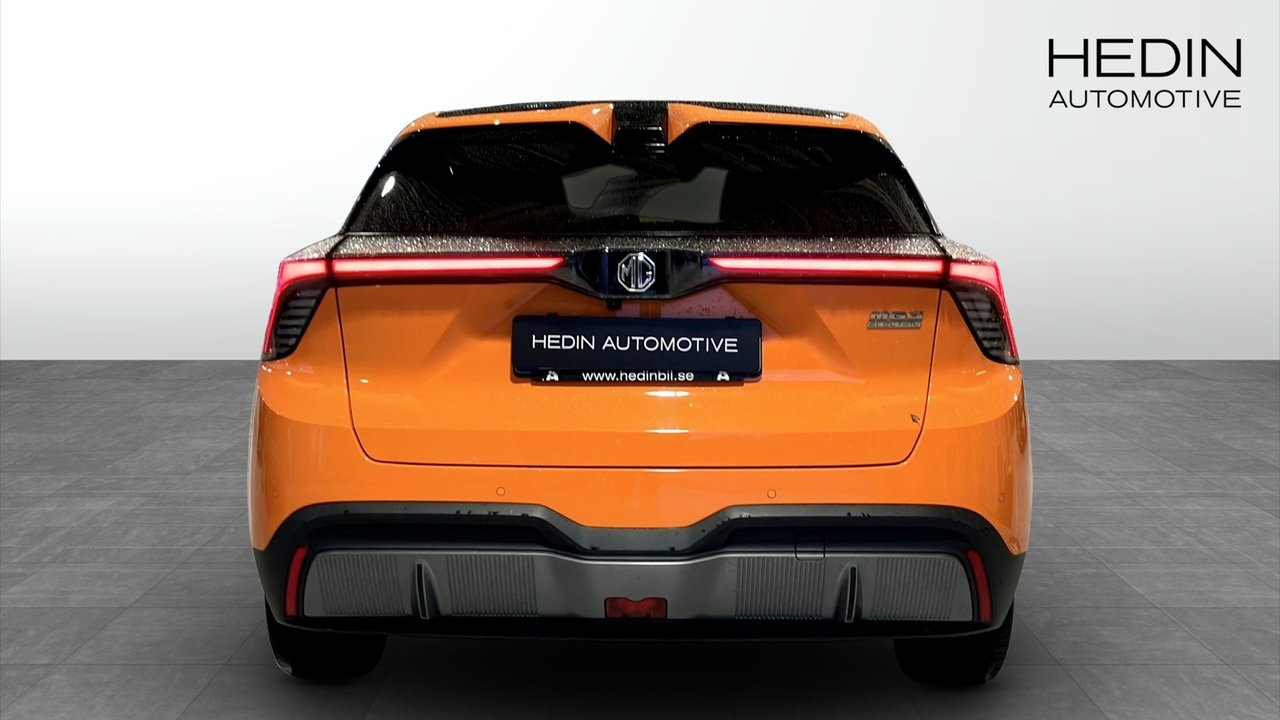 MG MG4 Electric Luxury 2023, bild 7/10