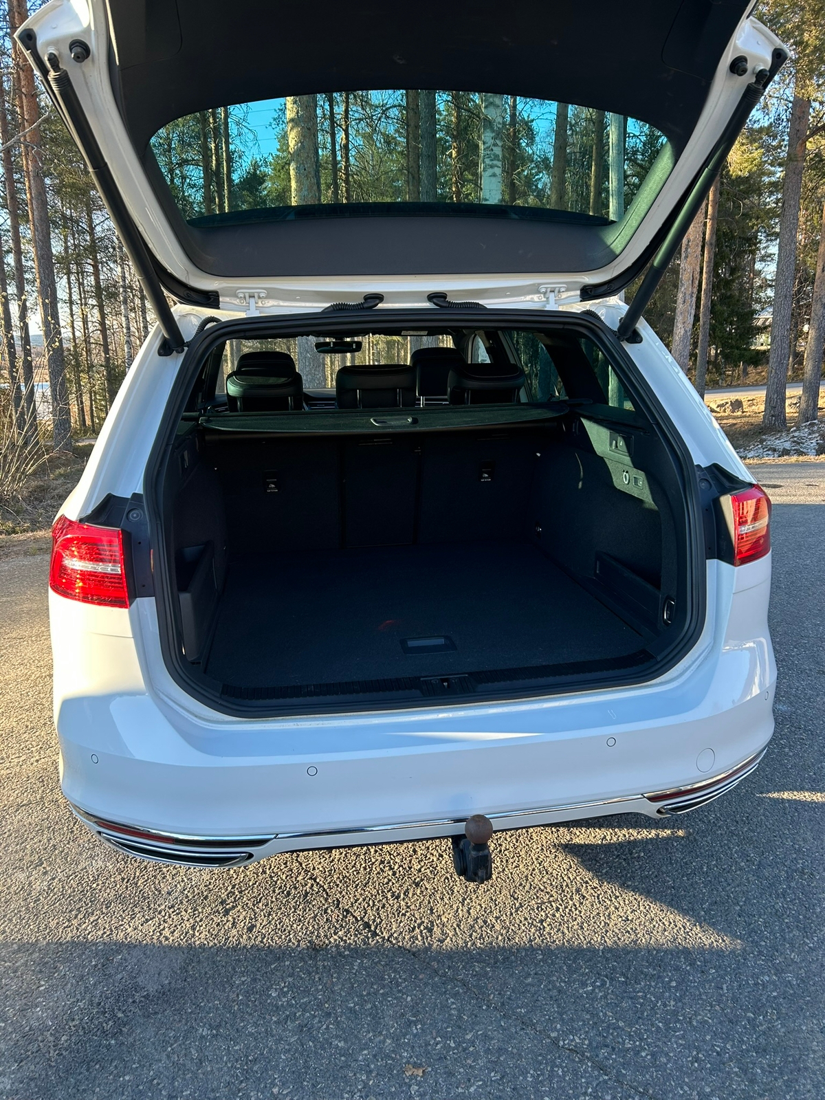 Volkswagen Passat 2.0 TDI SCR R-Line 2016, bild 7/7