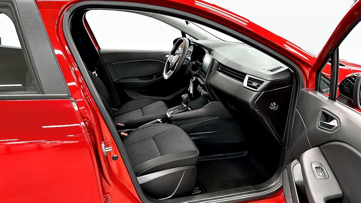 Renault Clio TCe 90 Equilibre 2023, photo 3/9