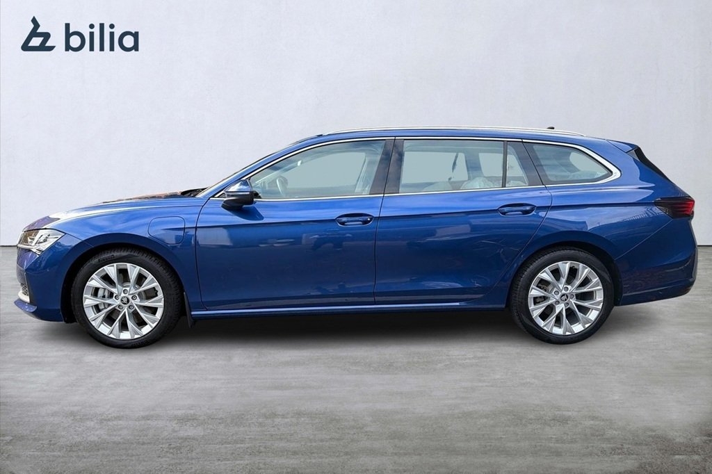 Skoda Superb iV 1.5 TSI PHEV Selection 2025, kuva 3/10