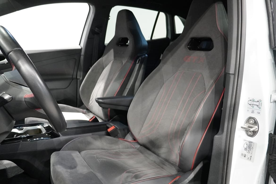 Volkswagen ID.4 GTX Sport 2023, photo 7/10