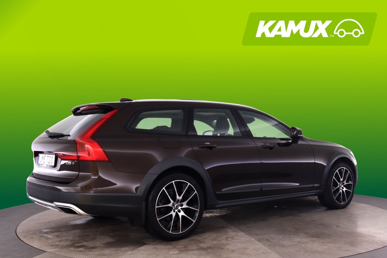 Volvo V90 Cross Country D5 2017, bild 2/26