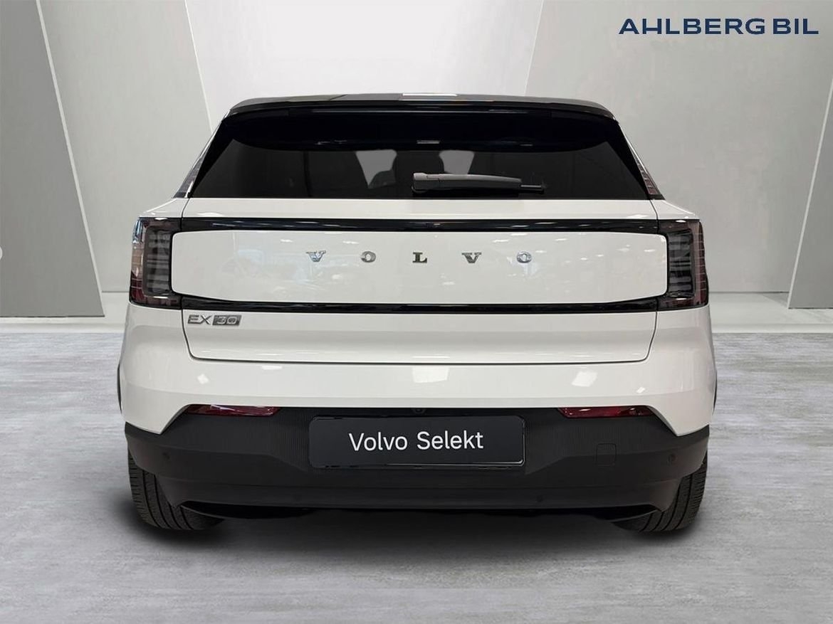 Volvo EX30 Performance Ultra 2025, bild 7/10