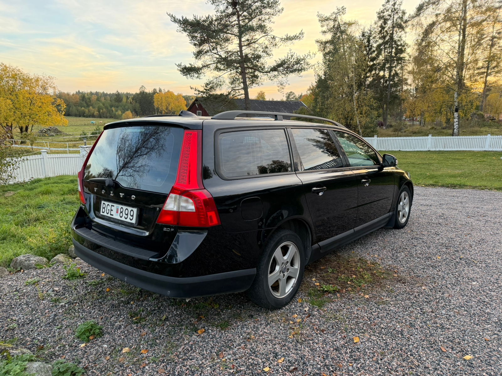 Volvo V70 2.0 2008, bild 2/6