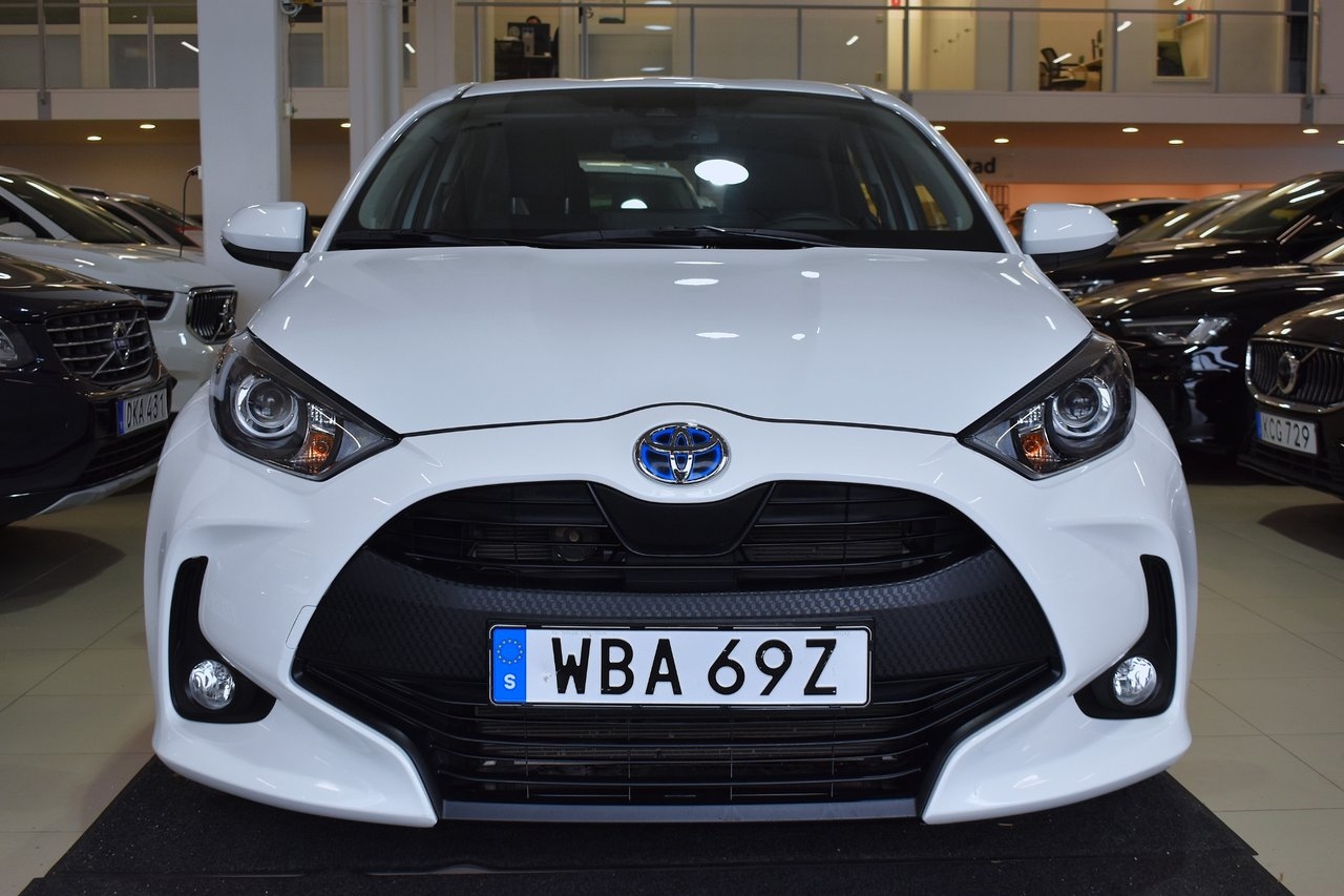 Toyota Yaris 1.5 Hybrid 116 Active 2024, bild 2/10