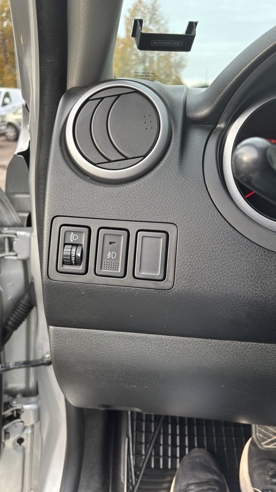 Suzuki Grand Vitara 2.4 2012, kuva 6/10