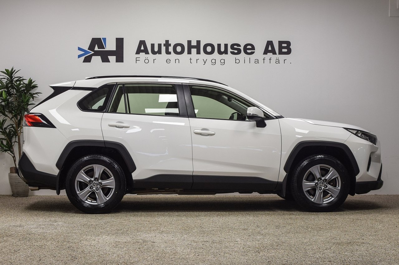 Toyota RAV4 2.5 Hybrid 2024, bild 3/10
