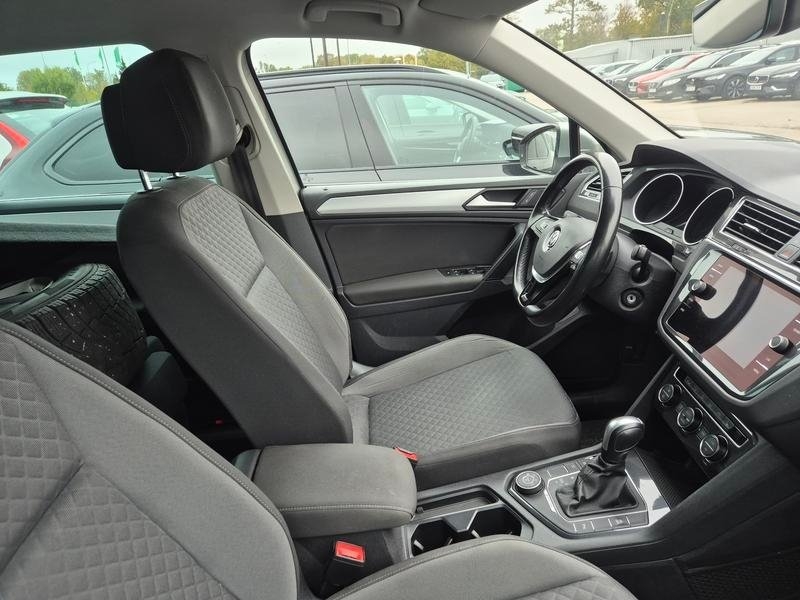 Volkswagen Tiguan 2.0 TSI R-Line 2020, bild 5/5