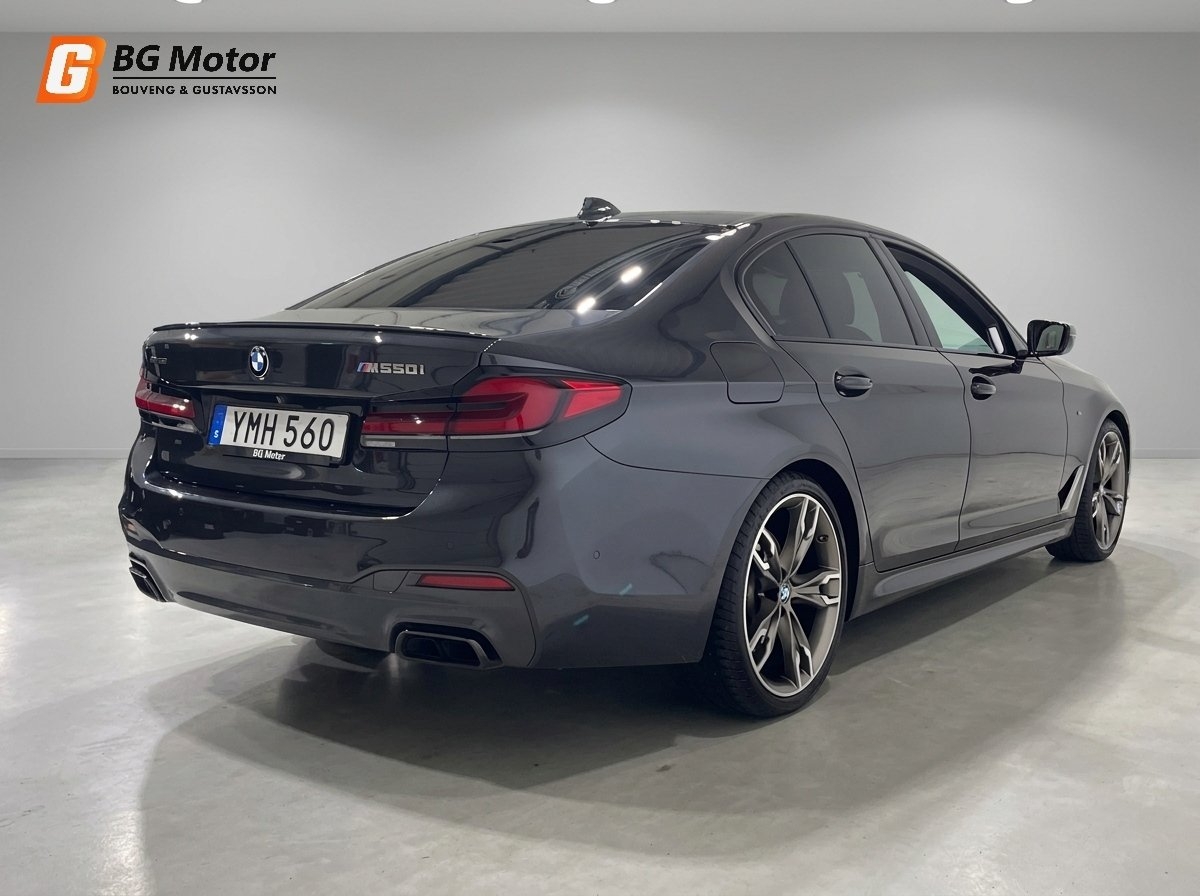 BMW M550i 2017, kuva 6/10