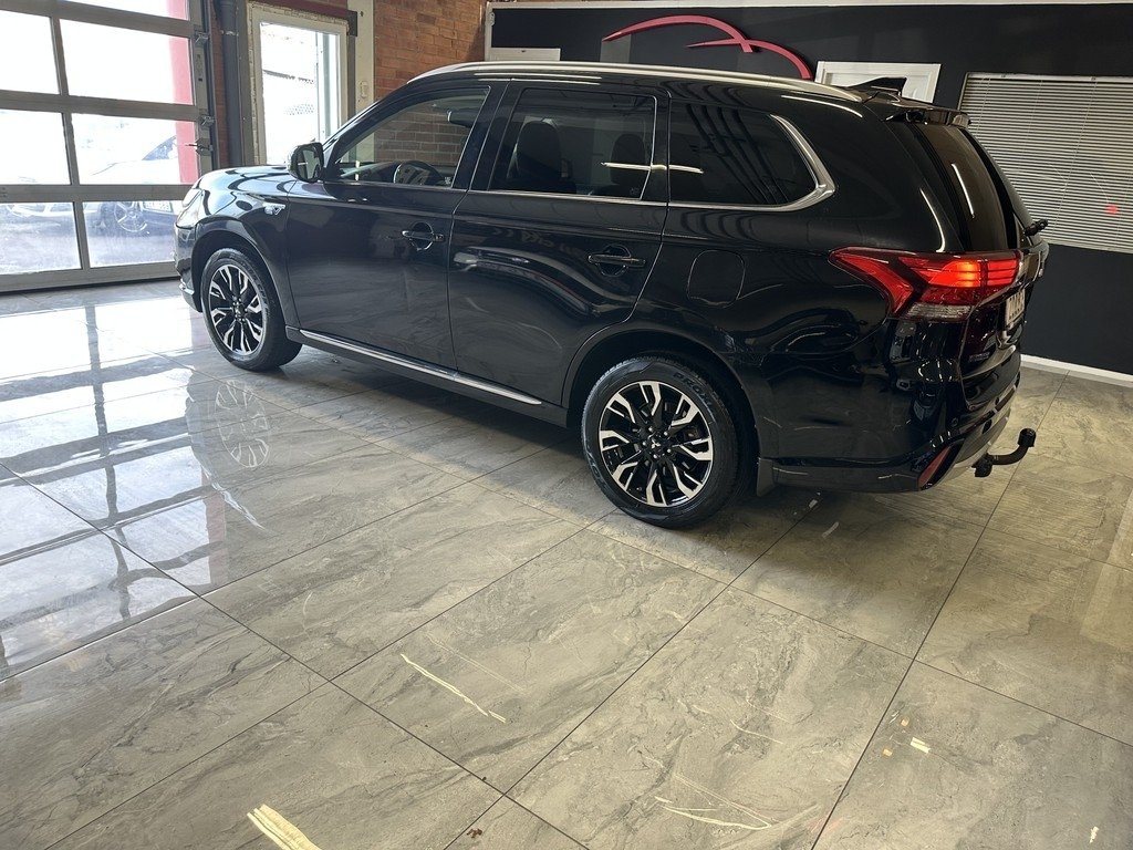 Mitsubishi Outlander Comfort 2018, bild 4/10