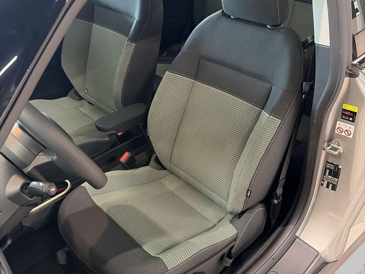 MINI Cooper E Essential Trim 2026, bild 6/16