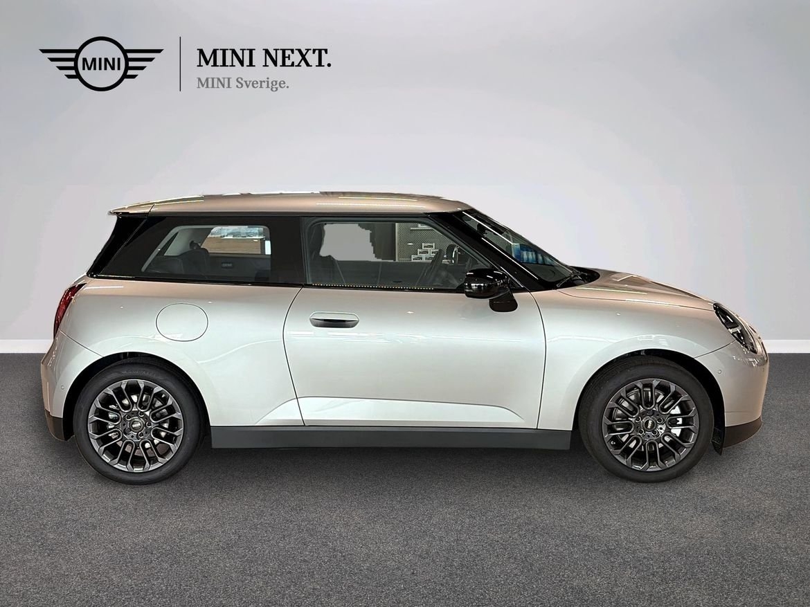 MINI Cooper E Essential Trim 2026, bild 3/16
