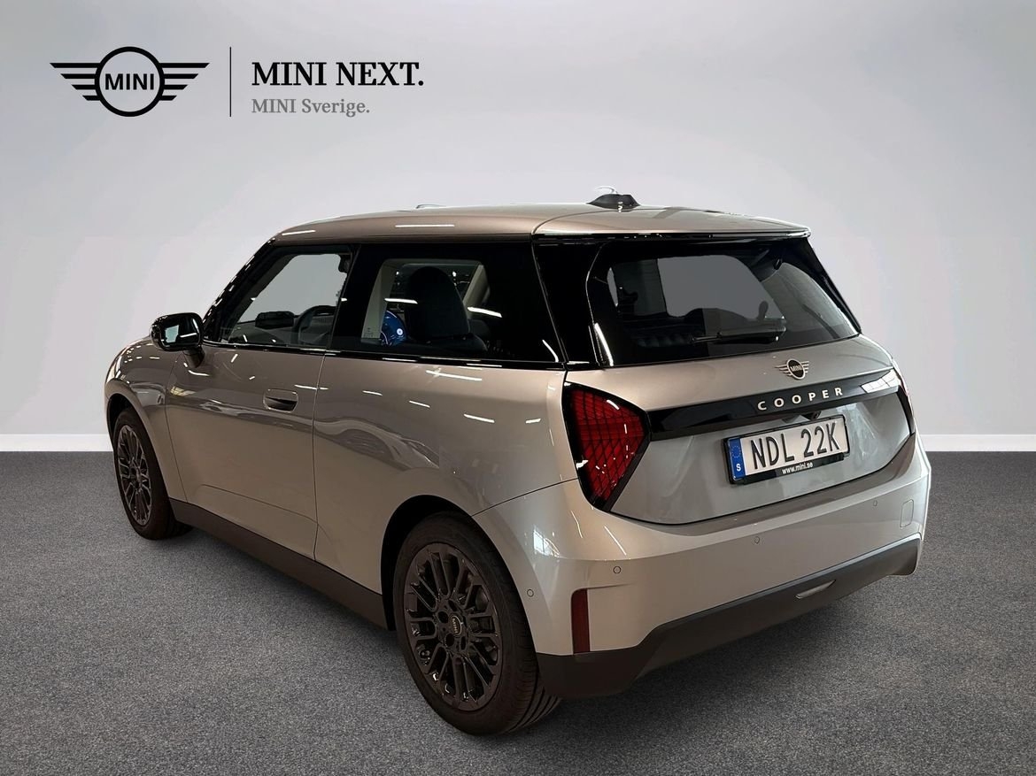 MINI Cooper E Essential Trim 2026, bild 5/16