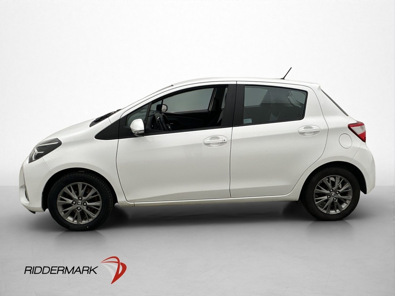 Toyota Yaris Active 2018, photo 4/10