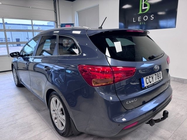 Kia Ceed 1.6 CRDi 128 2014, bild 2/10